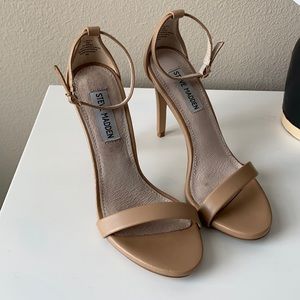 Steve Madden Nude Heels